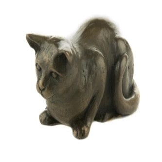 Oriele Bronze Cat Crouching