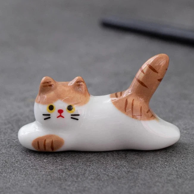 Gohobi Ceramic Lying Cat